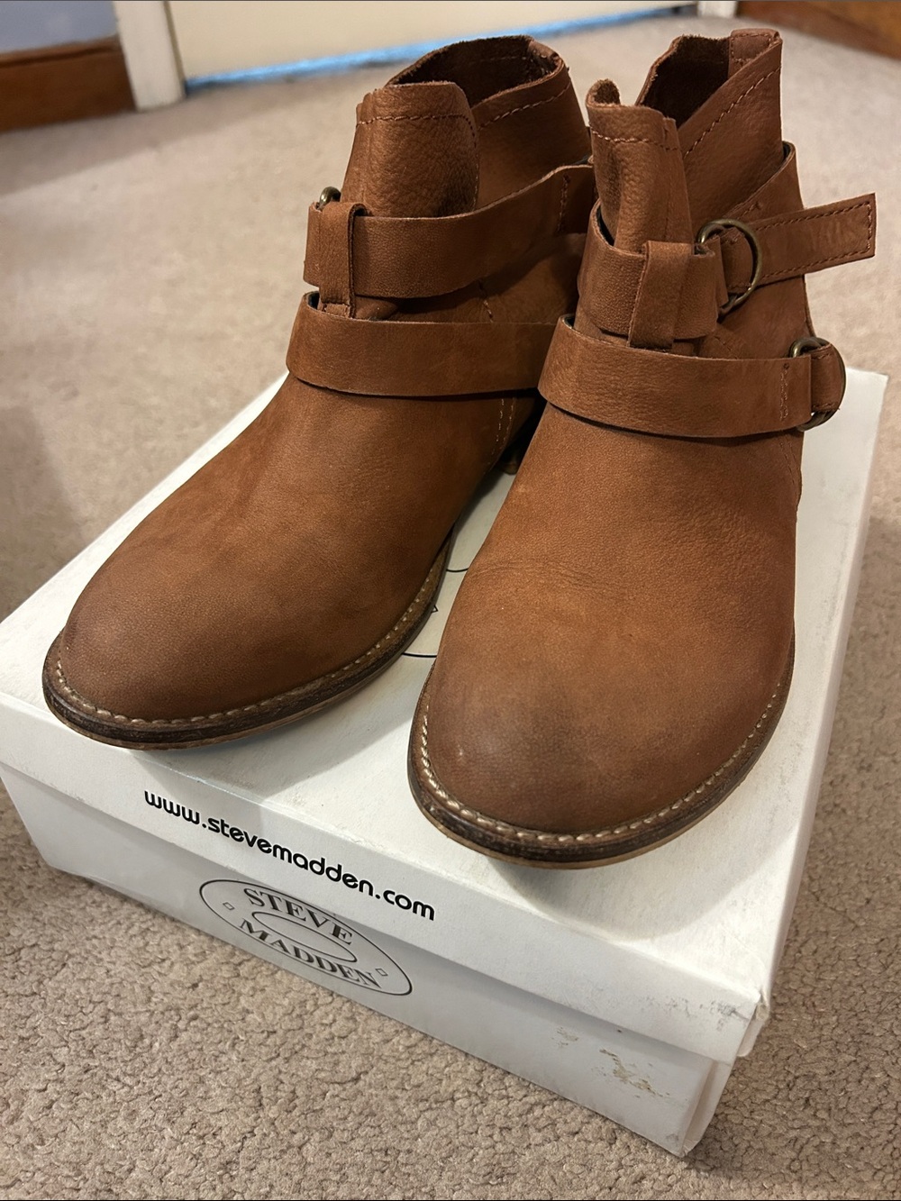 Steve Madden Tan Suede Buckle Ankle Booties